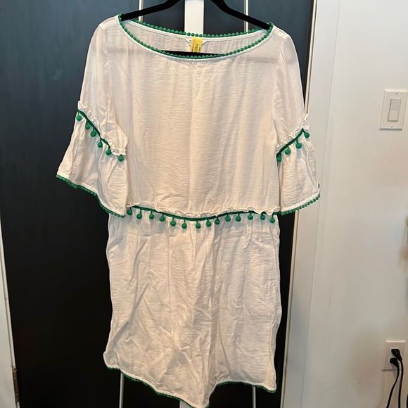 Club Monaco beachy white dress with green trim and pompoms - mini - size medium - Picture 1 of 4